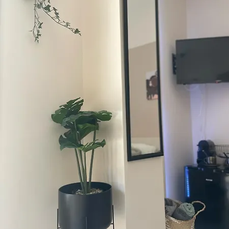 Apartment Heart 4